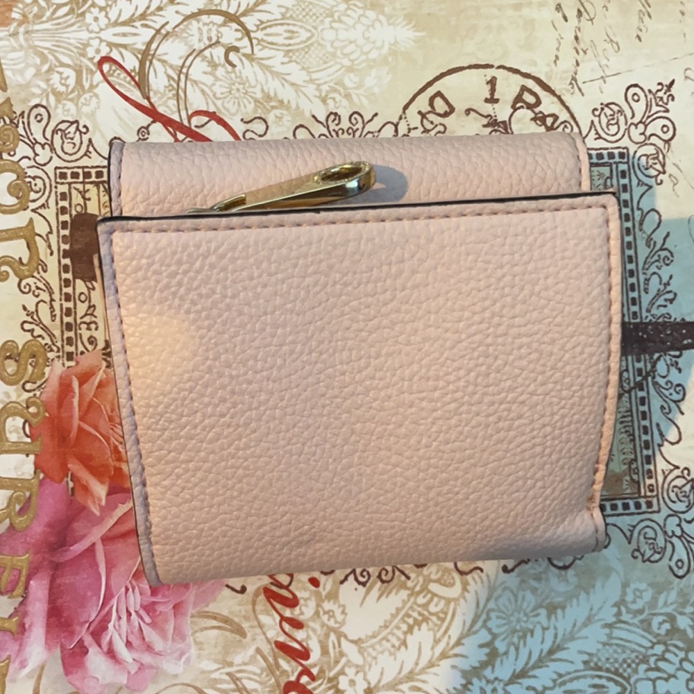 Wallet - Picture 4 of 4